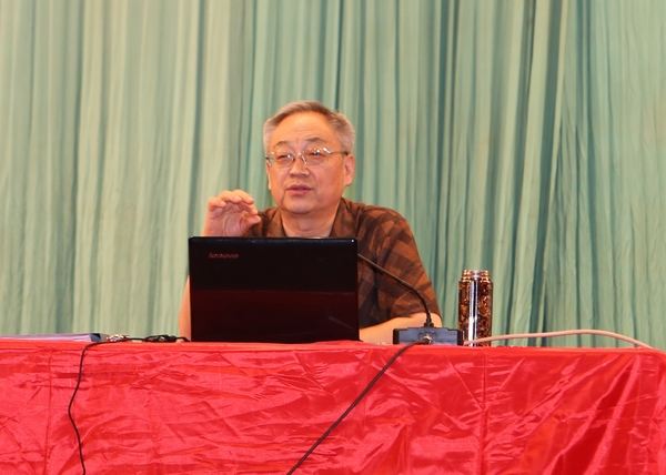 李演珍副秘書(shū)長(zhǎng)做精彩報(bào)告 李演珍副秘書(shū)長(zhǎng)做精彩報(bào)告