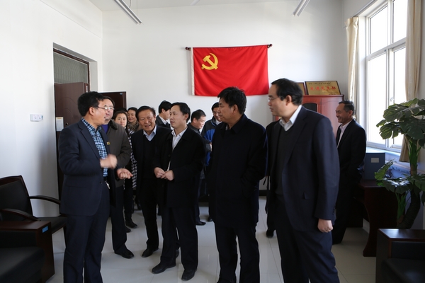 深入基層了解該礦工會工作開展情況