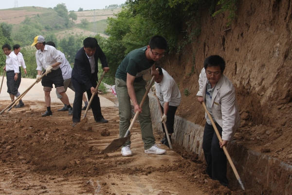 廣大“三防”隊員干勁十足，勞動熱情高漲